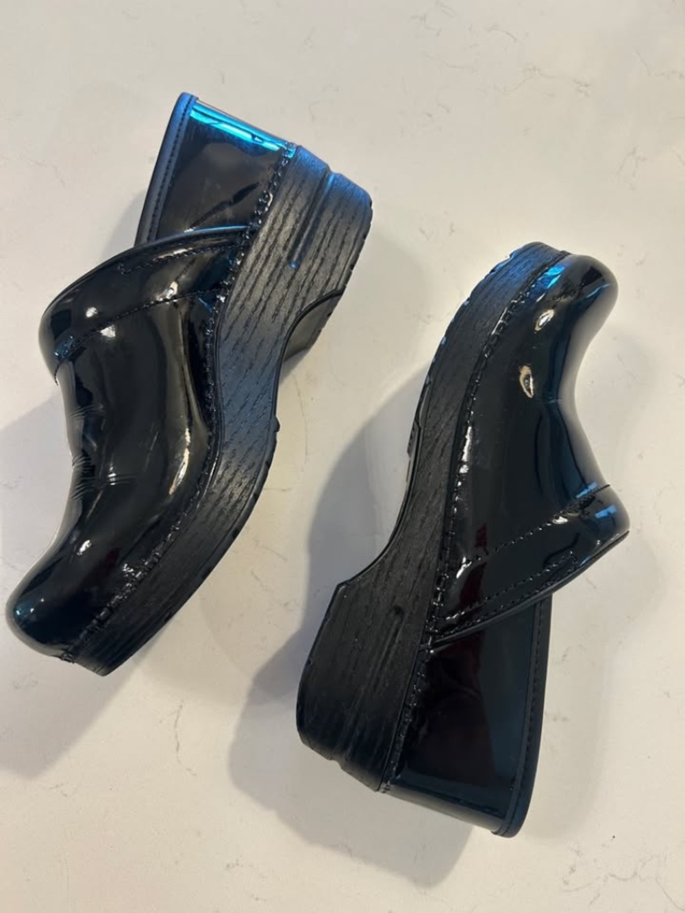 Dansko Leather Clogs — Like New, Non-Slip Grip Bottoms